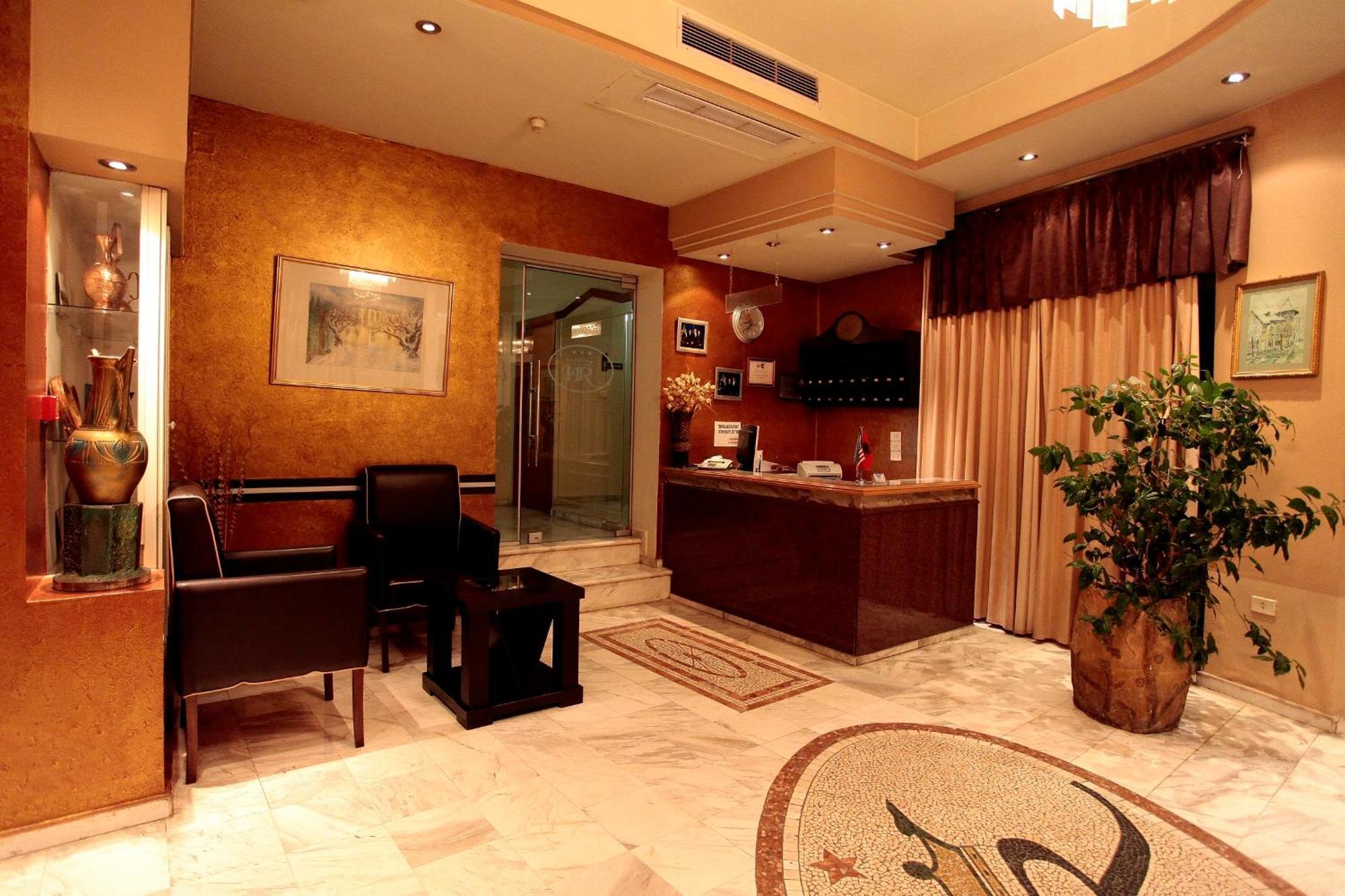 קורצ'ה Hotel Regency מראה חיצוני תמונה