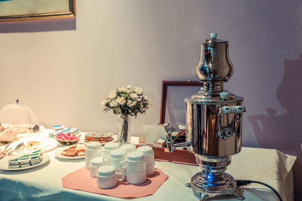 קורצ'ה Hotel Regency מראה חיצוני תמונה