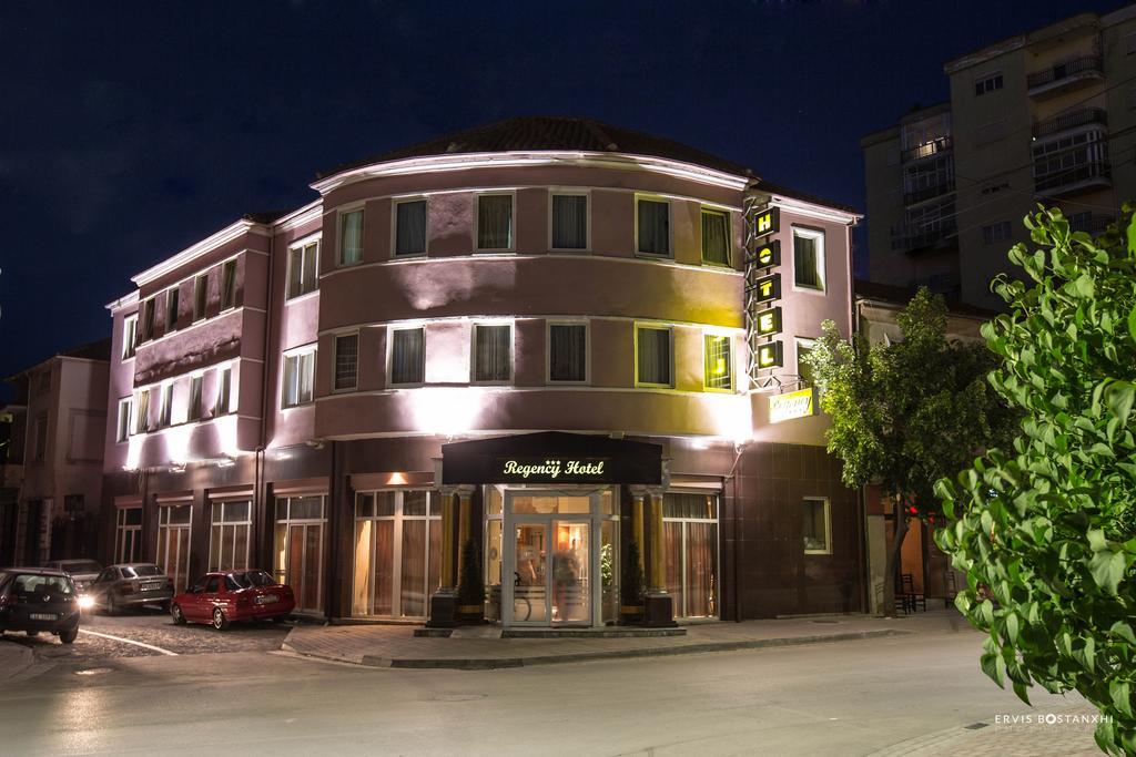 קורצ'ה Hotel Regency מראה חיצוני תמונה