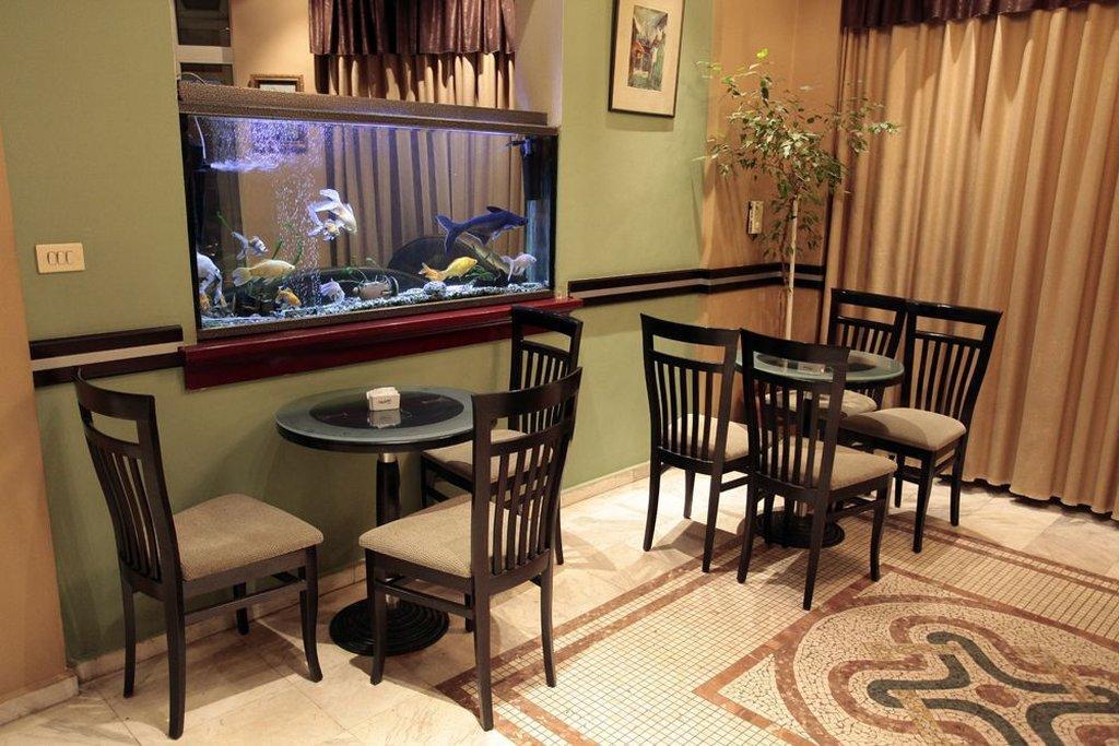 קורצ'ה Hotel Regency מראה חיצוני תמונה
