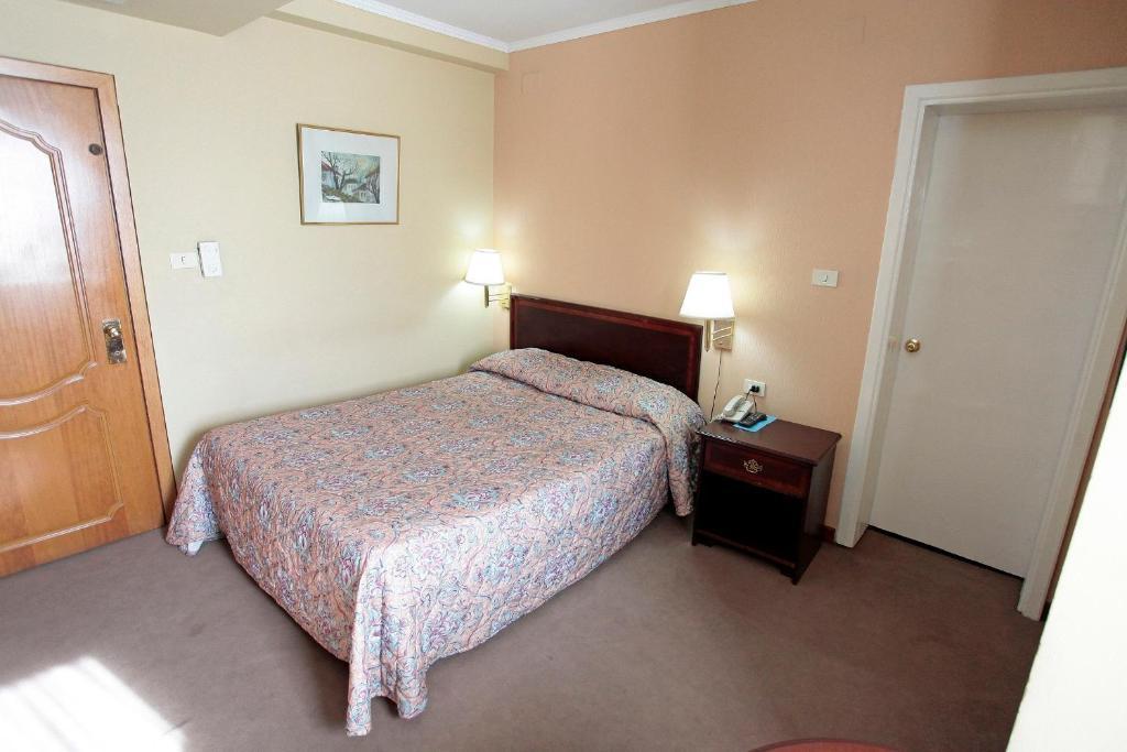 קורצ'ה Hotel Regency חדר תמונה