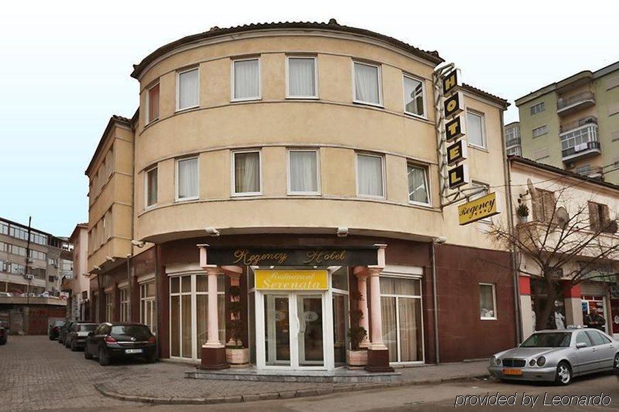 קורצ'ה Hotel Regency מראה חיצוני תמונה